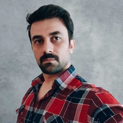 تیم آذر آنلاین- اشکان ابی‌زاده